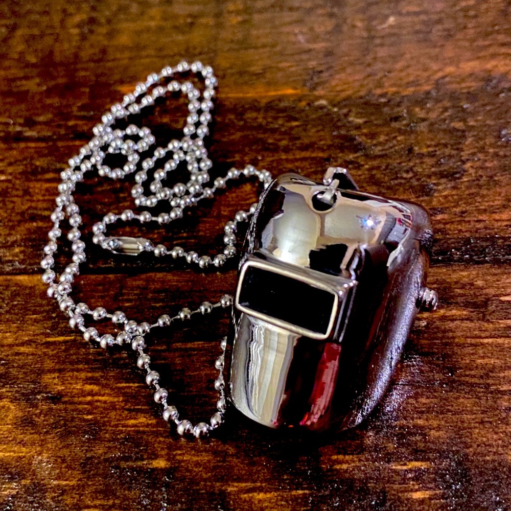 Welding hood / Cadena de careta de soldador